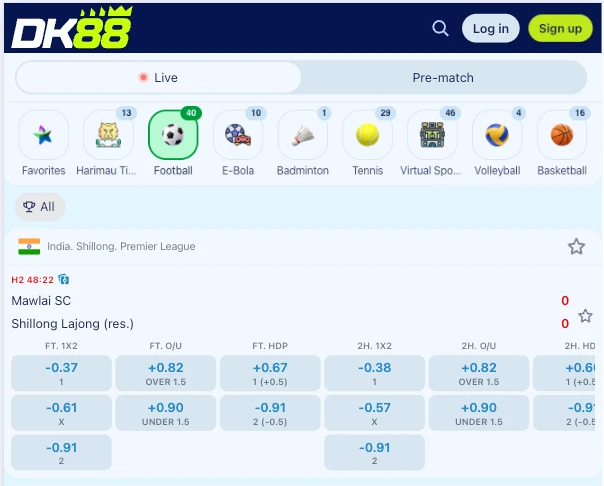 Skrin Sportsbook DK88 menunjukkan tab Live dan Pre-match bersama kategori seperti Football, E-Bola dan Badminton